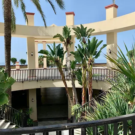 Beachfront Romana Playa Elviria Марбелья