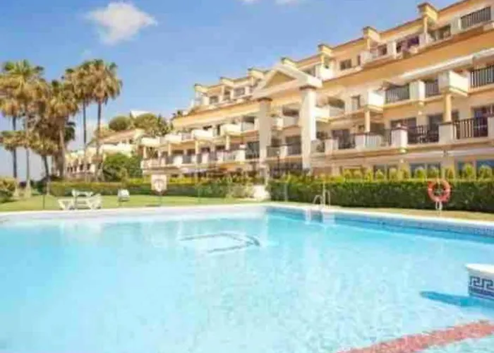 Beachfront Romana Playa Elviria Apartamento