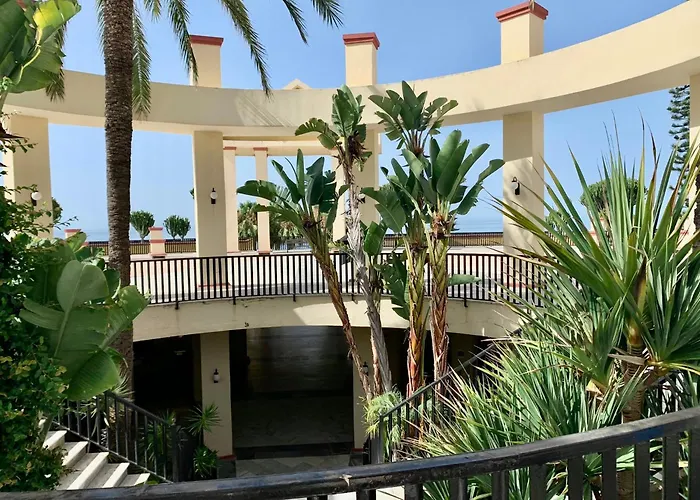 Beachfront Romana Playa Elviria מארבלה