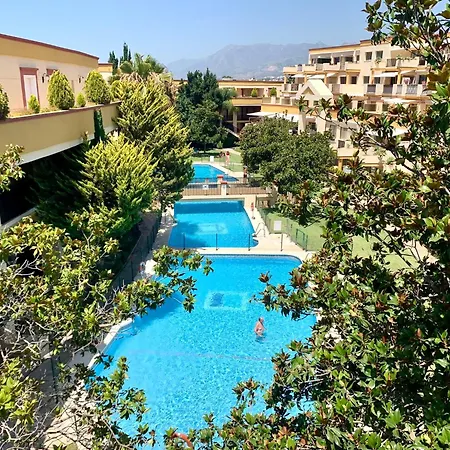 Beachfront Romana Playa Elviria Appartement