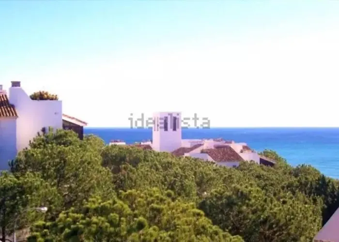 Beachfront Romana Playa Elviria Appartement