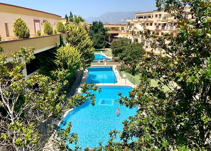 Beachfront Romana Playa Elviria Appartement